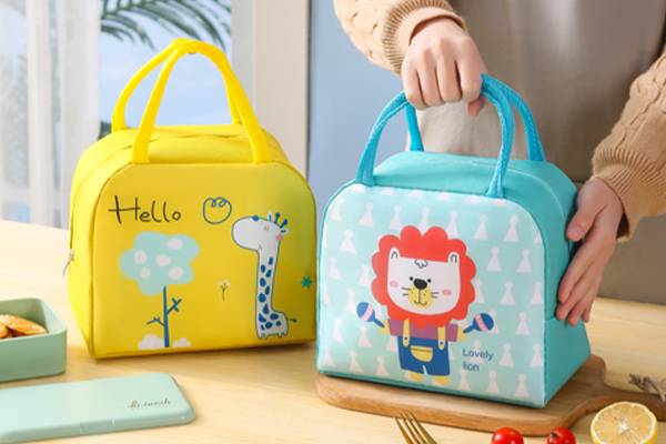 C03-4 New Cartoon Lunch Bag