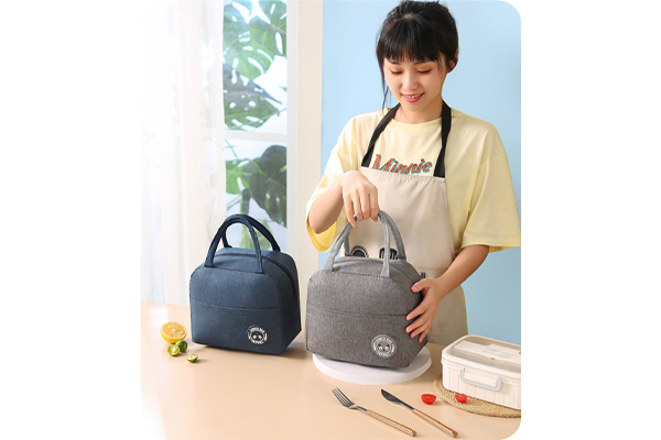 C07-2 Cationic Round Logo Lunch Bag