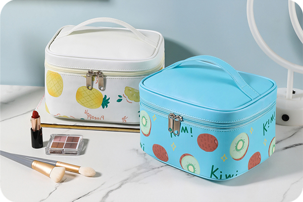 B04-2 PU Fruit Cosmetic Bag