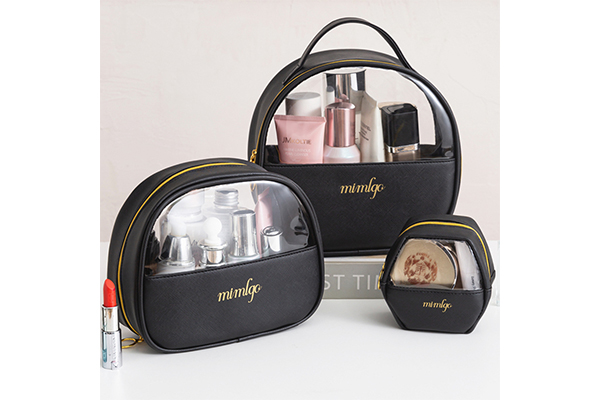 How does the portable design of PU Cosmetic Bag consider the different needs of travel and daily use?